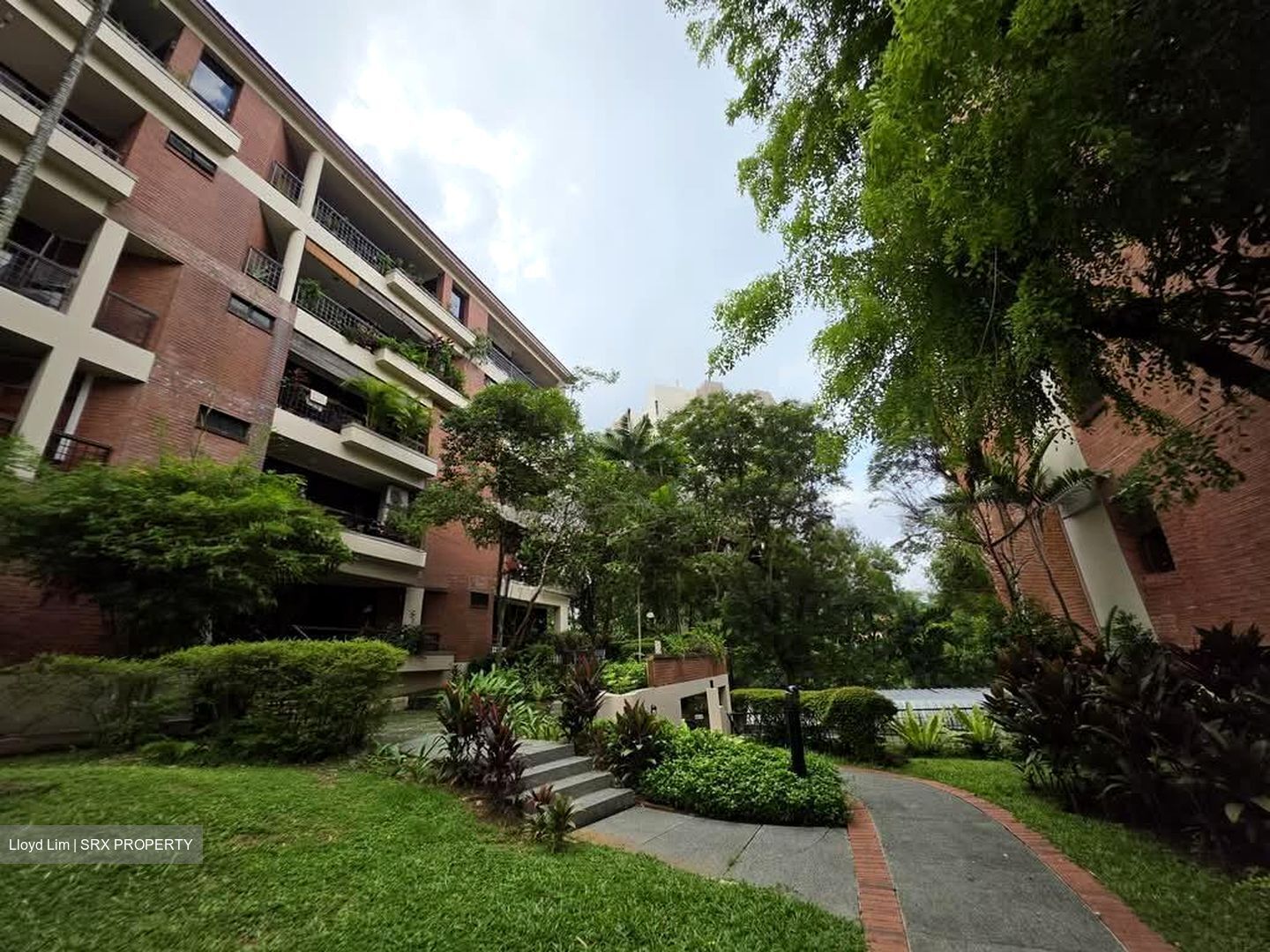 Sutton Place (D10), Condominium #599211681